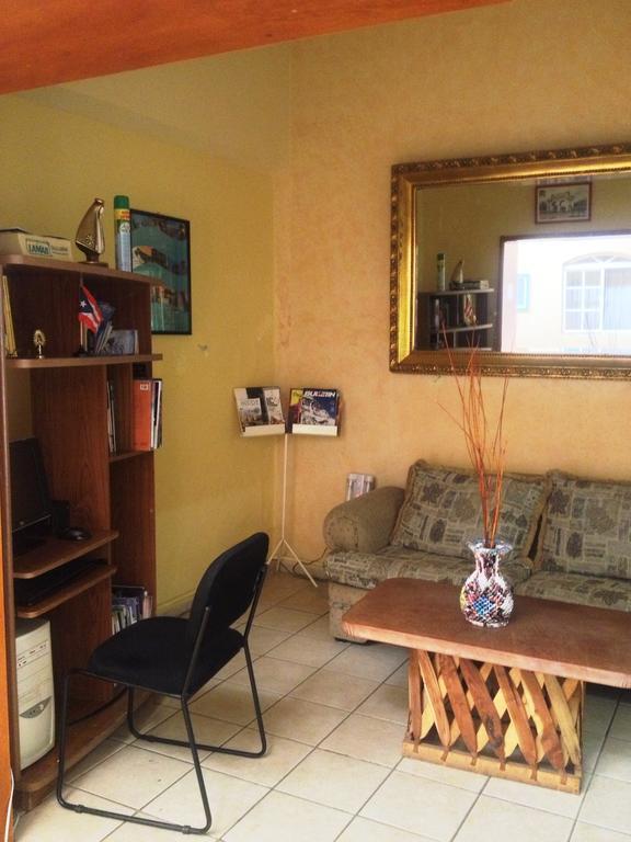 과달라하라 Residencia Los Angeles B&B 외부 사진